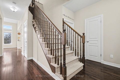 Photo 8 at 845 Contour Street, Mer Bleue/Bradley Estates/Anderson Park, Orleans