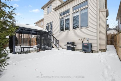 Photo 21 at 845 Contour Street, Mer Bleue/Bradley Estates/Anderson Park, Orleans