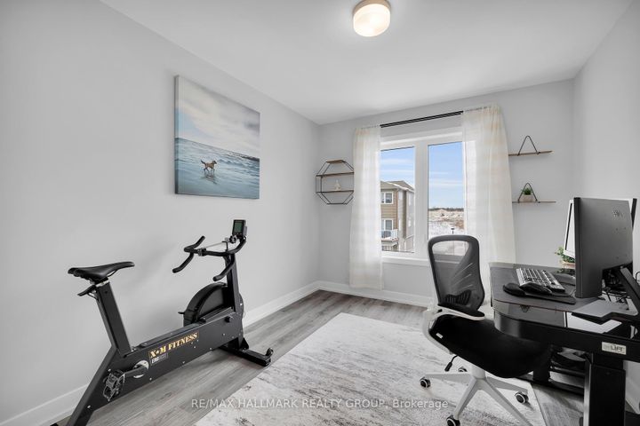 Photo 37 at 738 Chromite Private, Nepean (Heritage Park), Ottawa