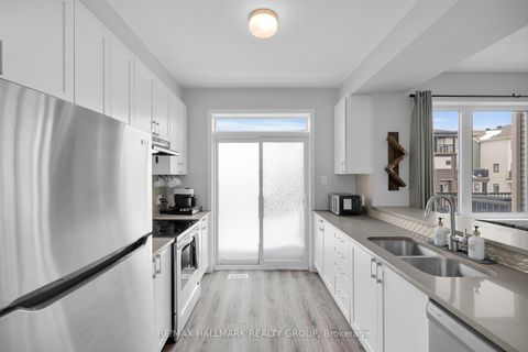 Photo 22 at 738 Chromite Private, Nepean (Heritage Park), Ottawa