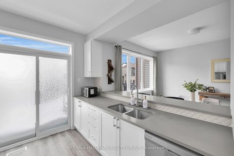 Photo 24 at 738 Chromite Private, Nepean (Heritage Park), Ottawa