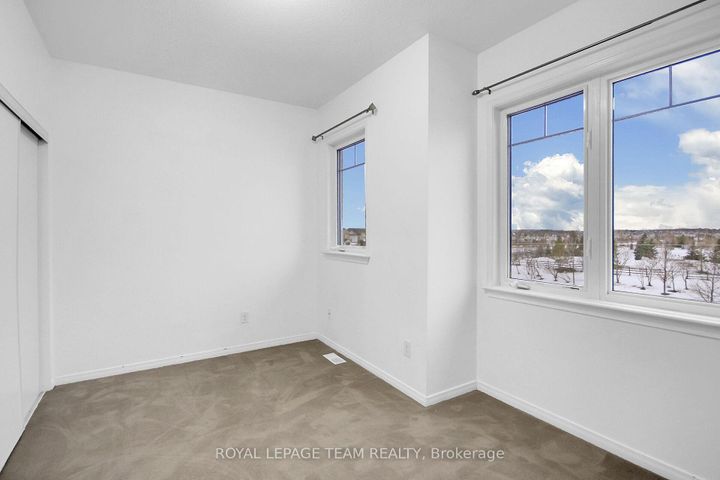 Photo 10 at 41 - 204 Shanly Private, Nepean (Stonebridge), Ottawa