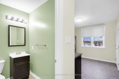 Photo 15 at 41 - 204 Shanly Private, Nepean (Stonebridge), Ottawa
