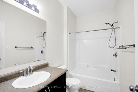 Photo 28 at 41 - 204 Shanly Private, Nepean (Stonebridge), Ottawa