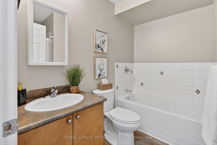 Photo 19 at E - 156 Waterbridge Drive, Nepean (Barrhaven East), Ottawa