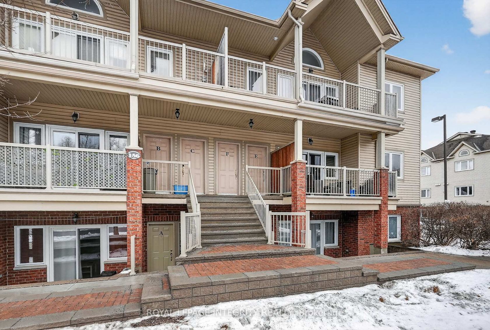 E - 156 Waterbridge Drive, Nepean (Barrhaven East), Ottawa 