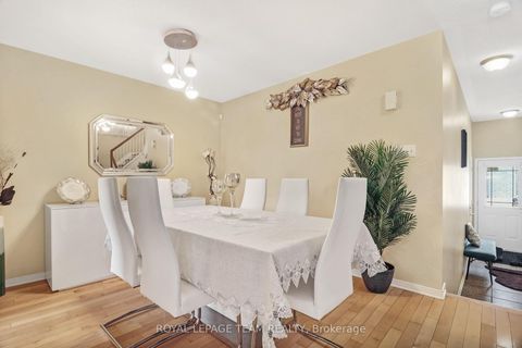 Photo 17 at 2362 Bois Vert Place, Avalon East, Orleans