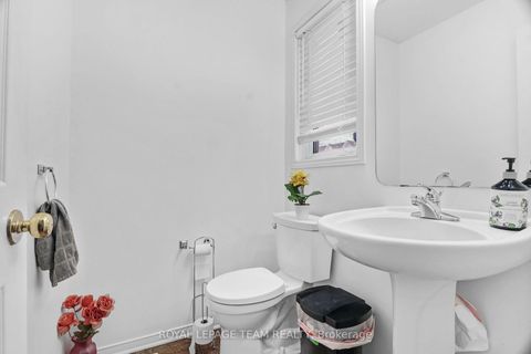 Photo 32 at 2362 Bois Vert Place, Avalon East, Orleans