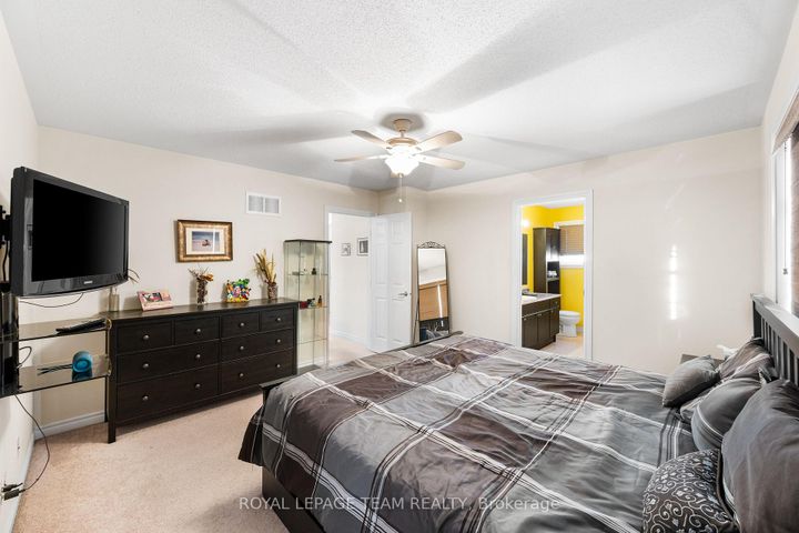 Photo 10 at 3022 Freshwater Way, Nepean (Half Moon Bay), Ottawa