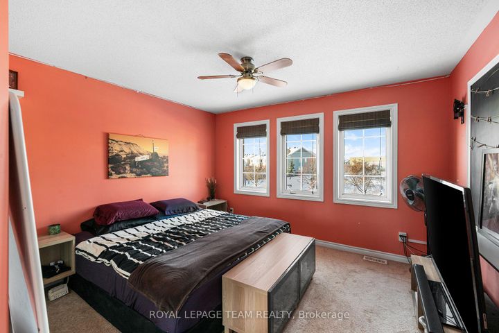 Photo 12 at 3022 Freshwater Way, Nepean (Half Moon Bay), Ottawa
