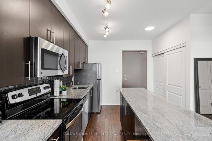 Photo 10 at 204 - 3684 Fallowfield Road, Nepean (Knollsbrook), Ottawa