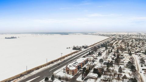 Photo 37 at 204 - 3684 Fallowfield Road, Nepean (Knollsbrook), Ottawa