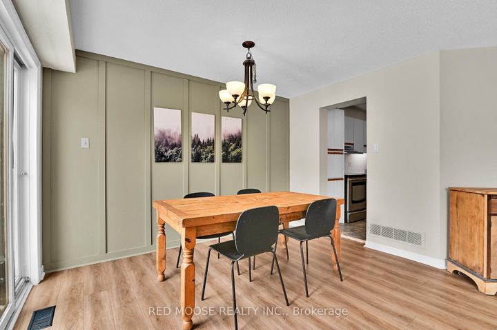 Photo 8 at 12 Willwood Crescent, Nepean (Cedargrove/Fraserdale), Ottawa