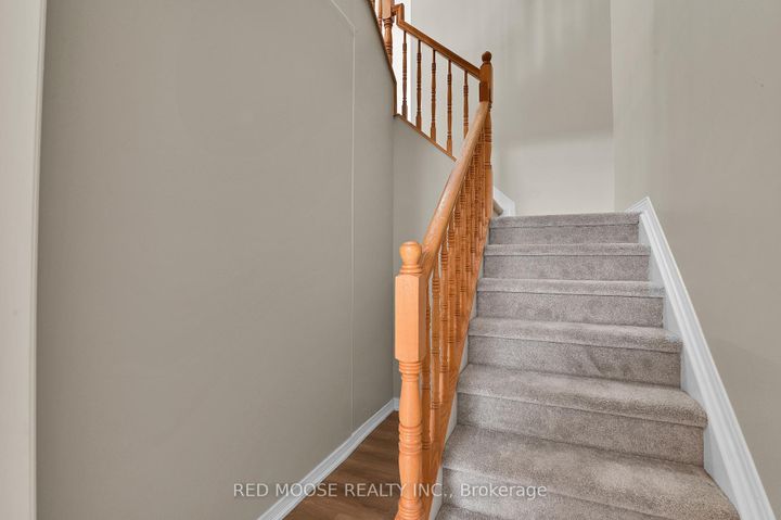 Photo 23 at 12 Willwood Crescent, Nepean (Cedargrove/Fraserdale), Ottawa