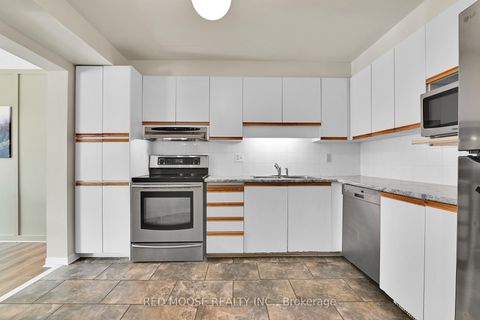 Photo 12 at 12 Willwood Crescent, Nepean (Cedargrove/Fraserdale), Ottawa