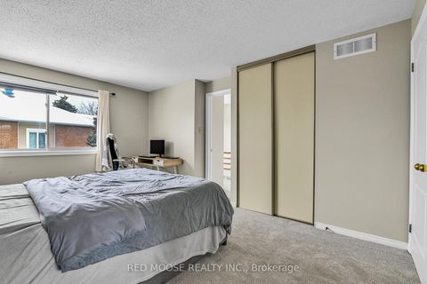 Photo 14 at 12 Willwood Crescent, Nepean (Cedargrove/Fraserdale), Ottawa