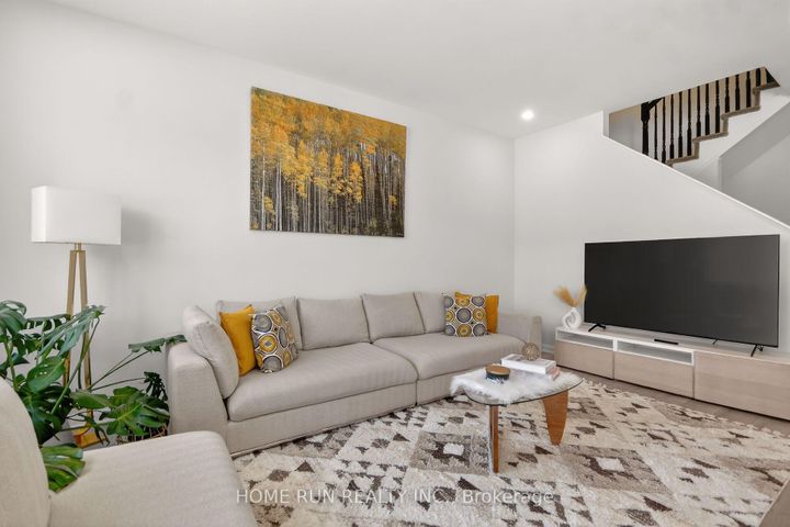 Photo 14 at 733 Cashmere Terrace, Nepean (Heritage Park), Ottawa