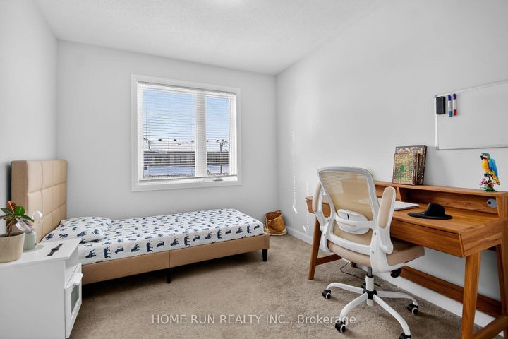 Photo 17 at 733 Cashmere Terrace, Nepean (Heritage Park), Ottawa