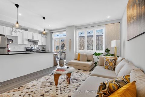 Photo 12 at 733 Cashmere Terrace, Nepean (Heritage Park), Ottawa