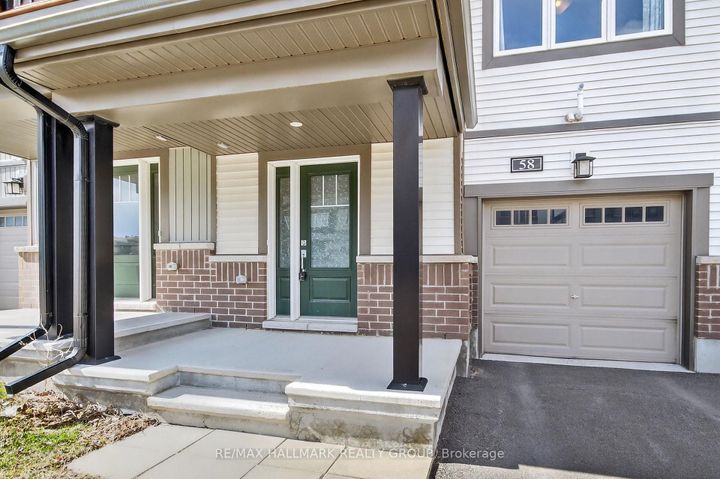 Photo 2 at 58 Teelin Circle, Nepean (Half Moon Bay), Ottawa