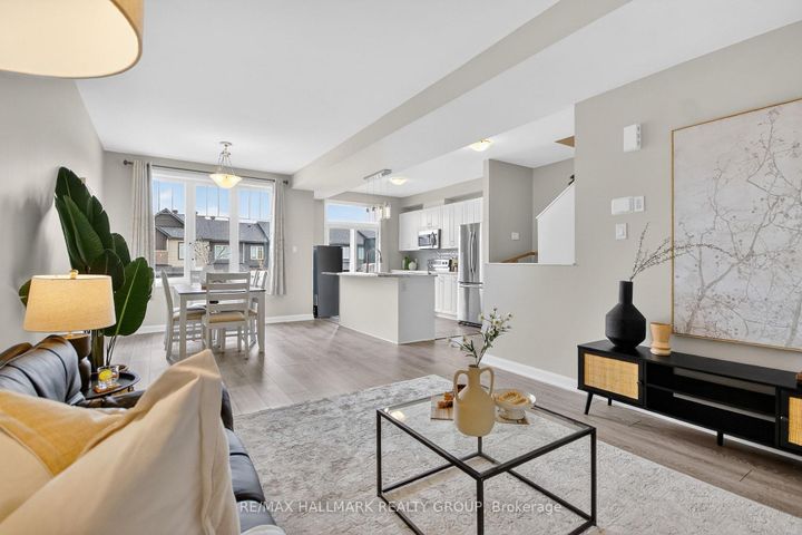 Photo 10 at 58 Teelin Circle, Nepean (Half Moon Bay), Ottawa