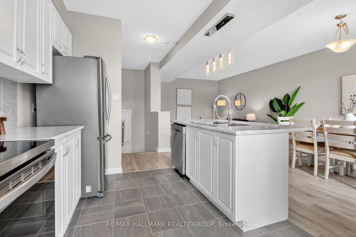 Photo 20 at 58 Teelin Circle, Nepean (Half Moon Bay), Ottawa