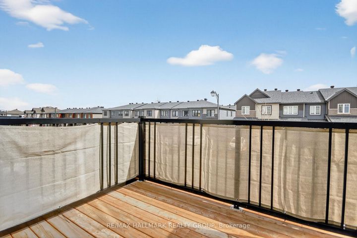 Photo 33 at 58 Teelin Circle, Nepean (Half Moon Bay), Ottawa