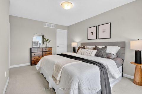 Photo 24 at 58 Teelin Circle, Nepean (Half Moon Bay), Ottawa