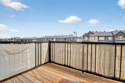 Photo 33 at 58 Teelin Circle, Nepean (Half Moon Bay), Ottawa