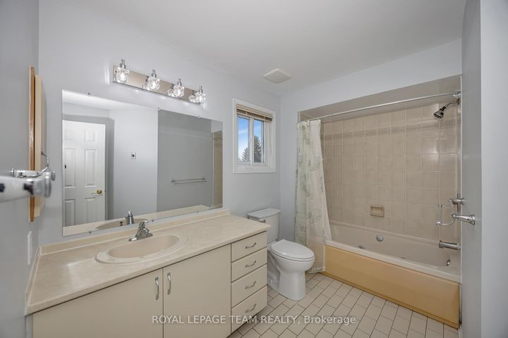 Photo 18 at 69 Pinetrail Crescent, Nepean (Centrepointe), Ottawa