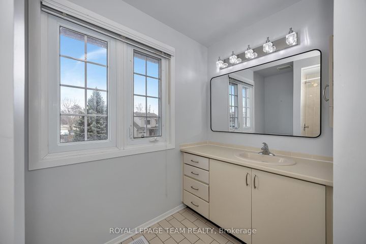 Photo 24 at 69 Pinetrail Crescent, Nepean (Centrepointe), Ottawa