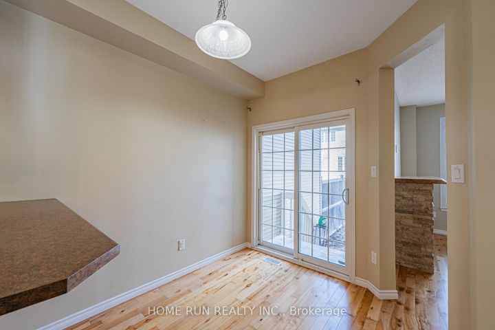 Photo 12 at 602 Pamplona Private, Nepean (Stonebridge), Ottawa
