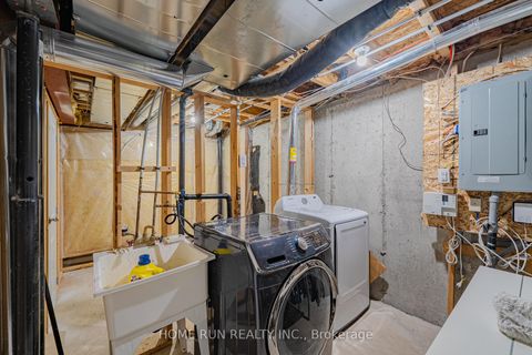 Photo 31 at 602 Pamplona Private, Nepean (Stonebridge), Ottawa