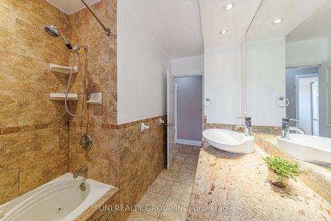 Photo 16 at 17 FOREST PARK Avenue, Nepean (City View/Skyline/Fisher Heights/Parkwood Hills), Ottawa