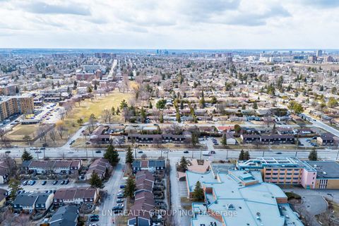 Photo 40 at 17 FOREST PARK Avenue, Nepean (City View/Skyline/Fisher Heights/Parkwood Hills), Ottawa