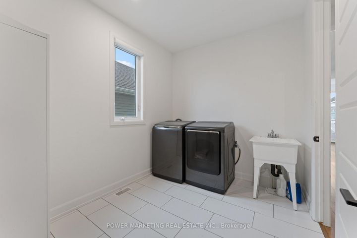Photo 30 at 159 CELESTIAL Grove, Nepean (Half Moon Bay), Ottawa