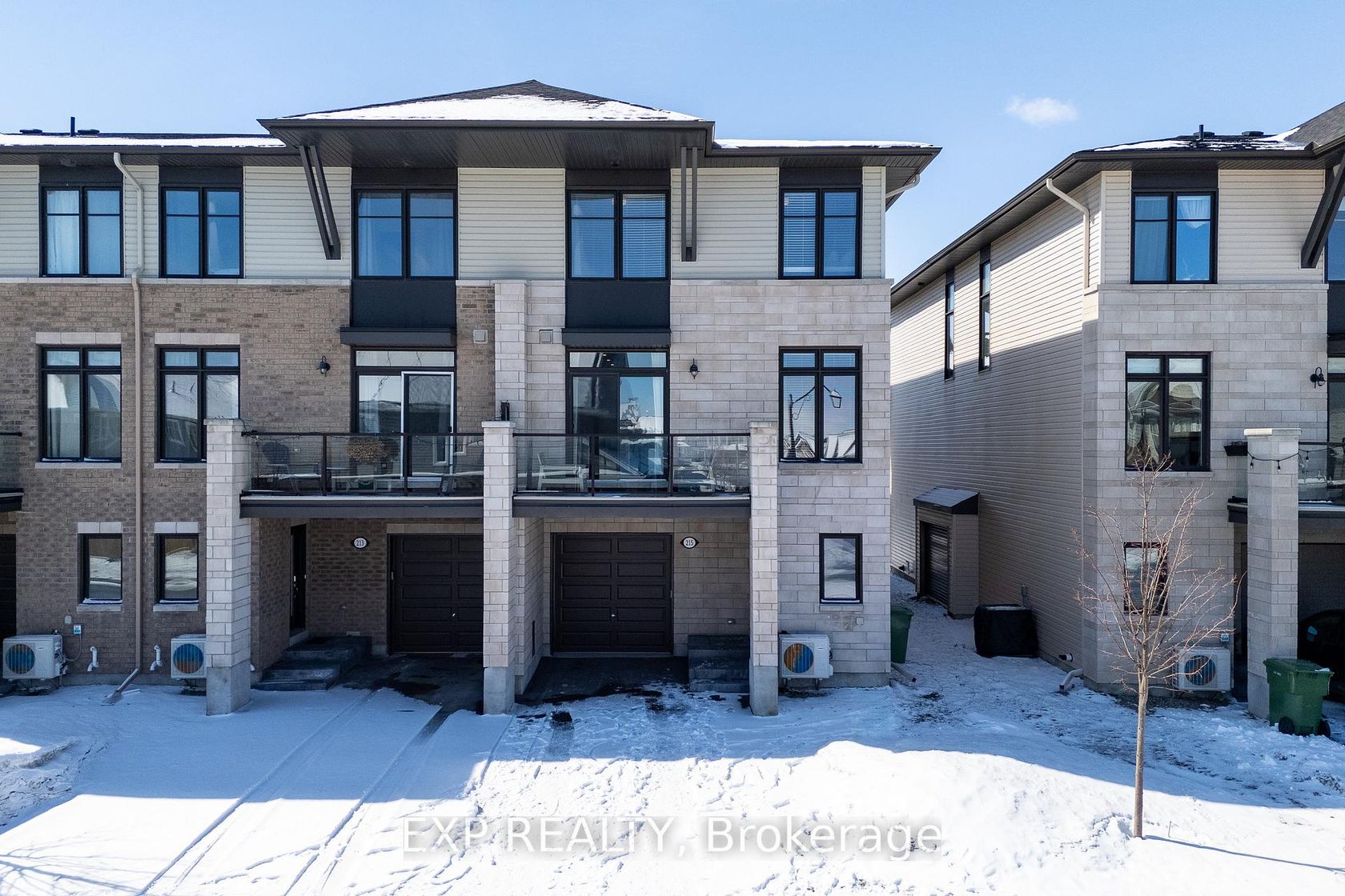215 Pastel Way, Nepean (Half Moon Bay), Ottawa 