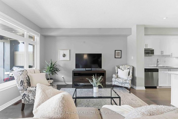Photo 7 at 107 WILD SENNA Way, Nepean (Longfields), Ottawa