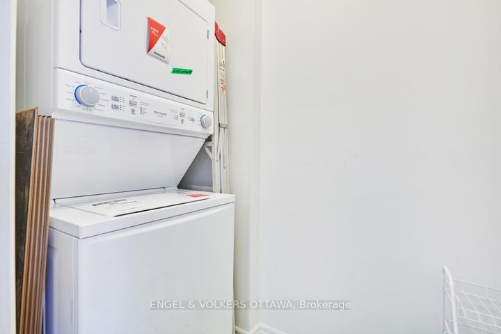 Photo 15 at 5 - 165 Waterbridge Drive, Nepean (Barrhaven East), Ottawa