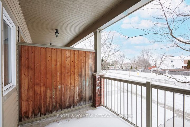Photo 16 at 5 - 165 Waterbridge Drive, Nepean (Barrhaven East), Ottawa