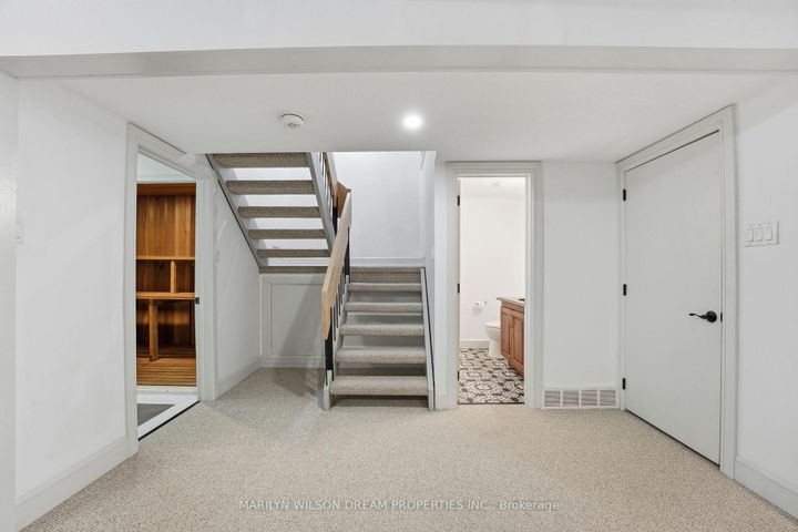 Photo 29 at 33 Commanche Drive, Nepean (City View/Skyline/Fisher Heights/Parkwood Hills), Ottawa