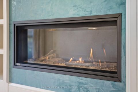 Photo 9 at 33 Commanche Drive, Nepean (City View/Skyline/Fisher Heights/Parkwood Hills), Ottawa