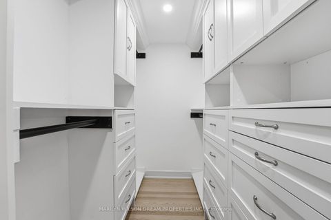 Photo 25 at 33 Commanche Drive, Nepean (City View/Skyline/Fisher Heights/Parkwood Hills), Ottawa