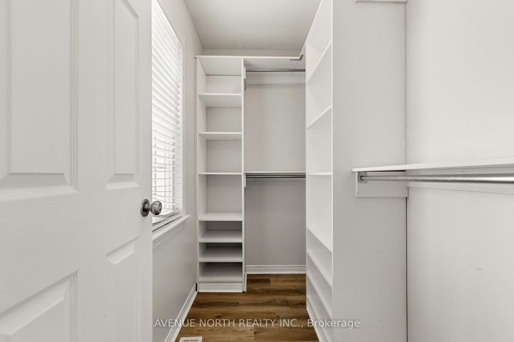 Photo 21 at 402 Ashbourne Crescent, Nepean (Stonebridge), Ottawa