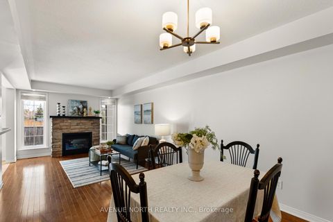 Photo 5 at 402 Ashbourne Crescent, Nepean (Stonebridge), Ottawa
