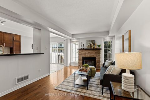 Photo 6 at 402 Ashbourne Crescent, Nepean (Stonebridge), Ottawa