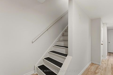 Photo 29 at 402 Ashbourne Crescent, Nepean (Stonebridge), Ottawa