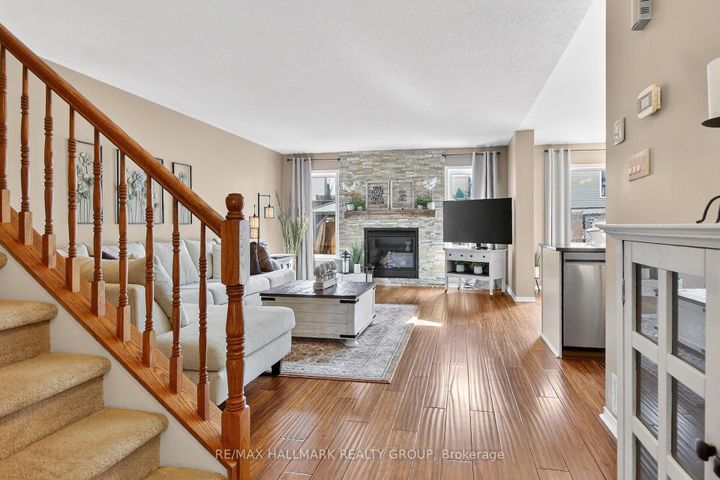 Photo 7 at 54 Charleston Street, Nepean (Strandherd), Ottawa