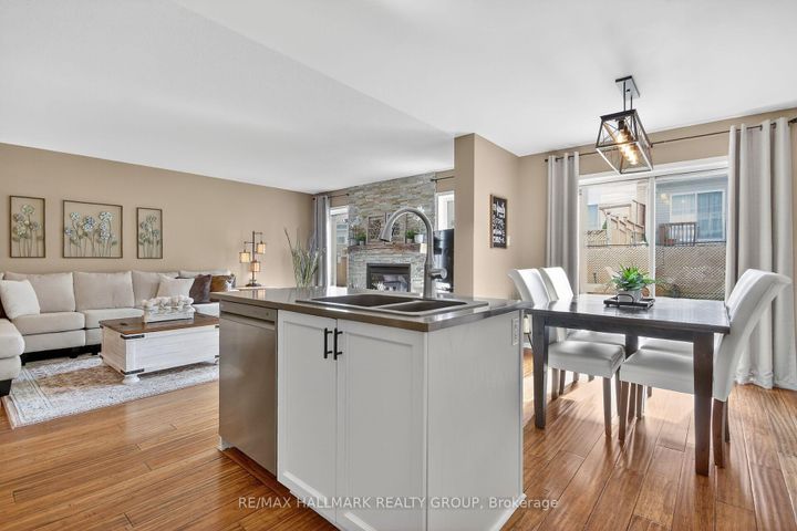 Photo 12 at 54 Charleston Street, Nepean (Strandherd), Ottawa