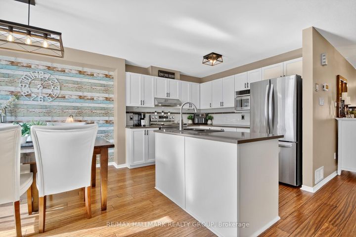 Photo 14 at 54 Charleston Street, Nepean (Strandherd), Ottawa